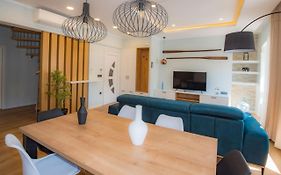Luxury Apartment Paula